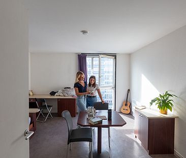 Studio de 18.03 à 39.7m² meublé et équipé - Photo 1