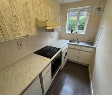 1 bedroom flat to rent - Photo 3