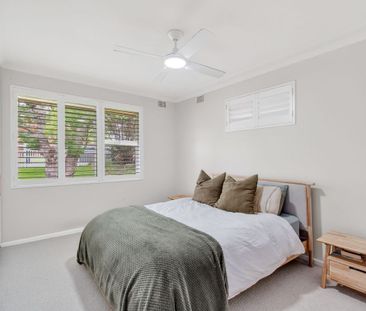 Stylishly Renovated Family Home in Prime Location - Photo 6