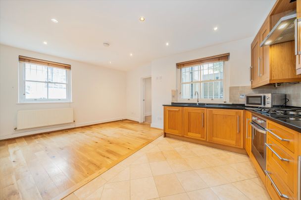 Gordon Place, Kensington, W8, London - Photo 1