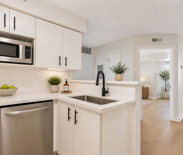 For Lease - 1421 Walker's Line Unit# 206, Burlington, Ontario - Photo 1