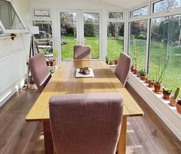 Parkwood Close, Bromborough, CH62 - Photo 2