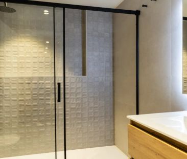 Room in a shared 6-bedroom apartment for rent in Castillejos - Foto 1