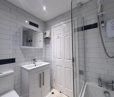 1 bedroom ground floor flat to rent - Photo 4