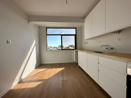 Apartamento T2 totalmente remodelado na Alapraia em S. João do Estoril - Photo 3