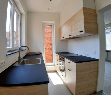 Mooi gerenoveerd appartement nabij het centrum van Hasselt - Foto 4