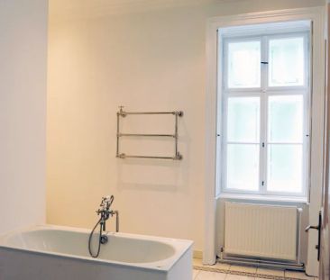 Geschmackvoll sanierte Altwiener Villa mit Biedermeiergarten Nähe R... - Photo 4