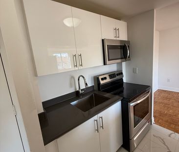 For Lease - 7555 Goreway Drive Unit# 266, Mississauga, Ontario - Photo 6