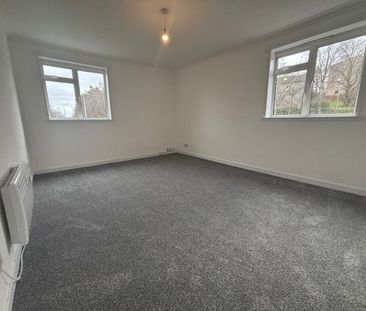 Charleston Drive, Dundee - Photo 1