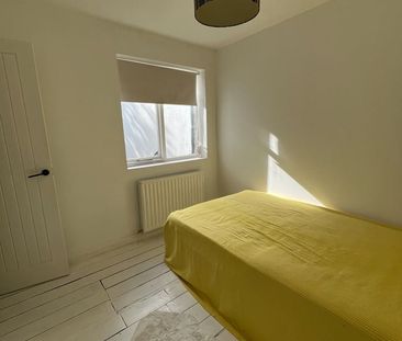 2 Bed Flat, Worsley Road, E11 - Photo 4