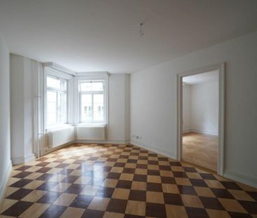 City life in Altbauwohnung - Foto 1