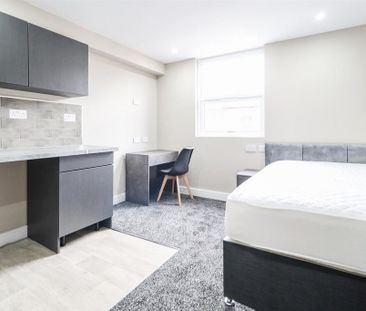 Studio to rent - Photo 3