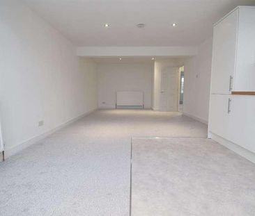 Bank Street, Ossett, WF5 - Photo 3
