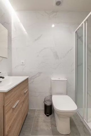 Carrer d'Aragó, Barcelona, Catalonia 08011 - Foto 4