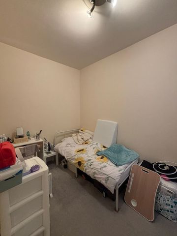 Queens Square, Brighton - Photo 2