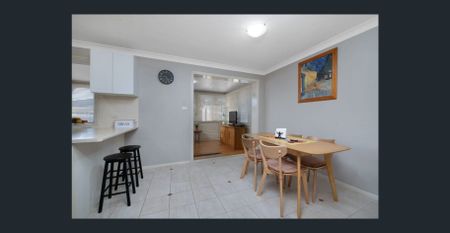 A Rare Glenwood Gem: Family Comfort Meets Lifestyle Convenience - Photo 3