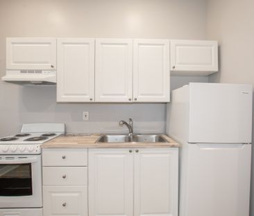 Charming 1-Bedroom Apartment for Rent in Niagara Falls! - Photo 5