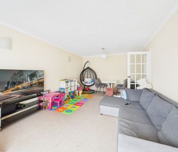 Belworth Drive, Cheltenham, GL51 - Photo 2
