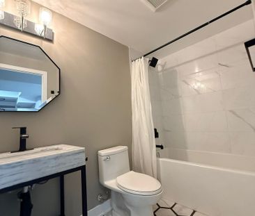 For Lease - 3281 Weatherford Road Unit# BMST, Mississauga, Ontario - Photo 2