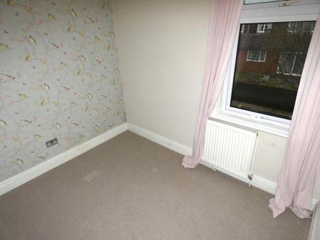 3 bedroom terraced house to rent - Photo 5