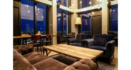 Bronze Studio City View Upper Level - Photo 2