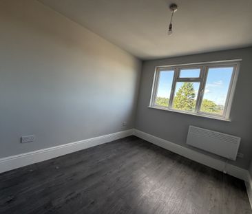 Flat 2 - Photo 1