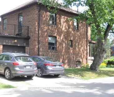 92 KIMBARK BOULEVARD - Photo 1