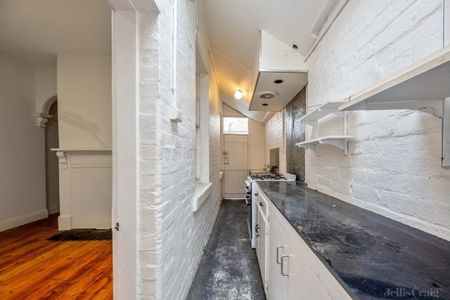 Carlton North - Photo 4