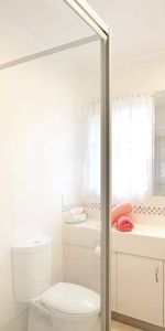 Contemporary Living in the Heart of Cooroy - Photo 3