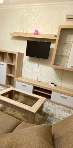 Garsoniera in zona Sala Palatului - Fotografie 1