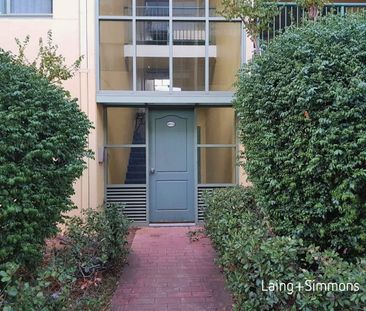 Conveniently located two bedroom unit - Photo 2