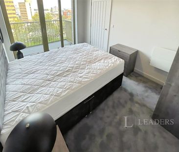 2 bedroom apartment to rent Castle Street, Luton, Bedfordshire, LU1 - Photo 4
