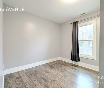 Spacious 3-Bedroom Unit at 475 Louis Avenue, Windsor! - Photo 4