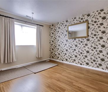2 bed apartment to rent in Woodcock Close, Middlesbrough, TS6 - Photo 3