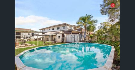 Beautifully Maintained 4-Bedroom Family Home with Pool and Spacious Backyard - Photo 4