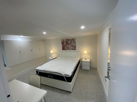 North Perth - Photo 2