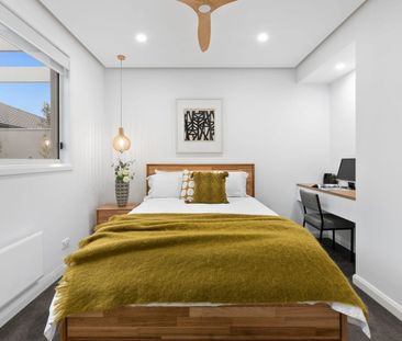 Sophisticated Living - Photo 4