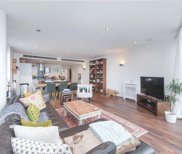 3 bedroom apartment to rent - Photo 3