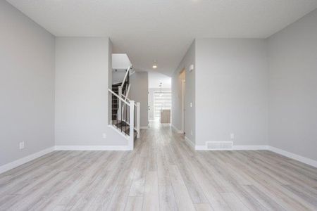 20405 45 Street SE – Main Floor – SETON - Photo 4