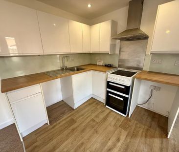 1 bedroom ground floor flat to rent - Photo 4