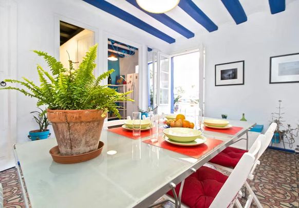 Carrer de Freixures, Barcelona, Catalonia 08003 - Foto 1