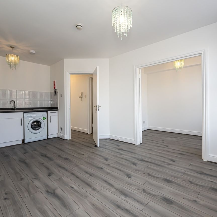 2 Bed Flat, Kilburn Lane, W9 - Photo 1