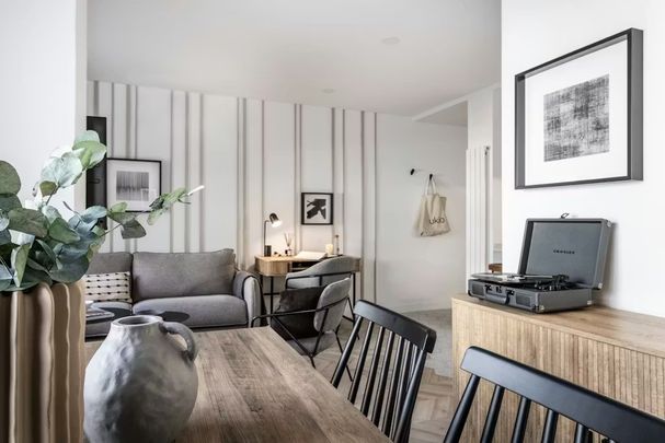 Calle de Zurbano, Madrid, Community of Madrid 28010 - Photo 1