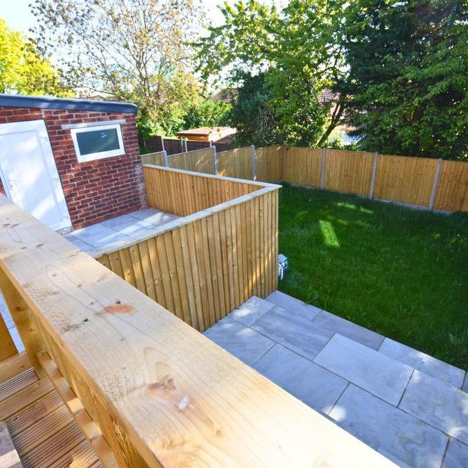 3 bedroom semi-detached house to rent - Photo 1