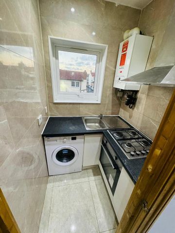 1 bedroom apartment to rent - Photo 5