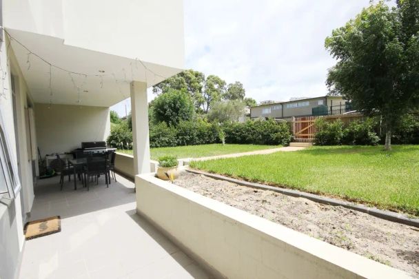 “VILLA STYLE APARTMENT WITH COURTYARD!!!” - Photo 1