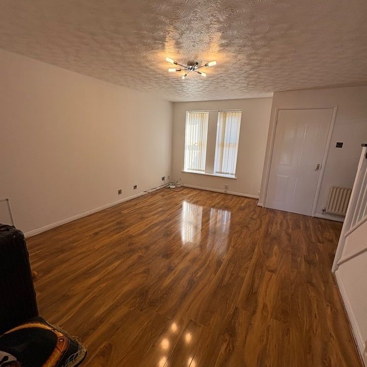 3 Bed Semi-Detached House, Minster Road, M9 - Photo 1