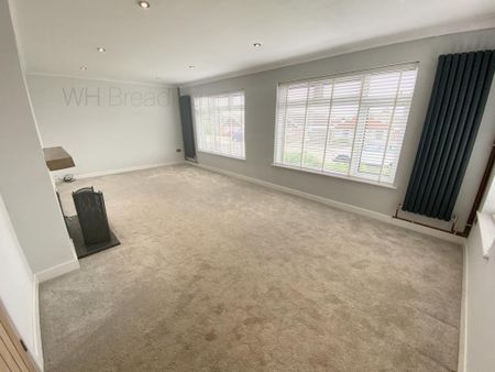 3 bedroom bungalow to rent - Photo 3