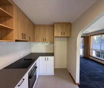 Looking for a cosy unit? You'll love Living Here! - Photo 3