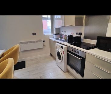 Room in a Shared Flat, Institute Road, B14 - Photo 4